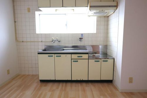 京阪本線牧野駅11分 京阪バス1分 端部屋 日あたり良好のキッチン