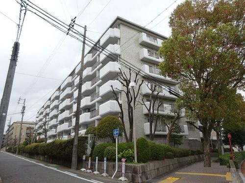 シーアイマンション本郷の外観