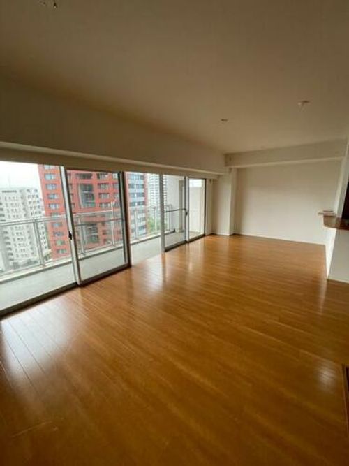 福岡県福岡市東区香椎照葉3丁目(マンション)の賃貸物件の居間