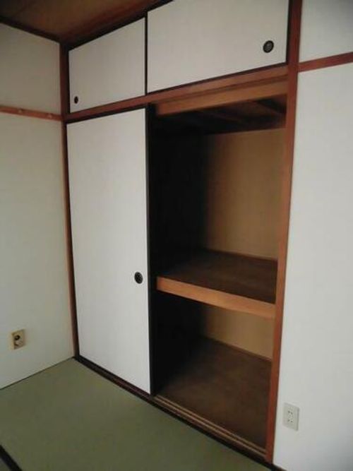 コーポ牛巻の内装