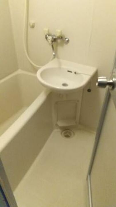 京都府京都市右京区西院南高田町(マンション)の賃貸物件301の風呂