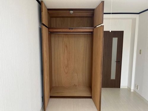 大阪府高槻市氷室町1丁目(マンション)の賃貸物件の内装