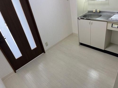 大阪府高槻市氷室町1丁目(マンション)の賃貸物件のキッチン