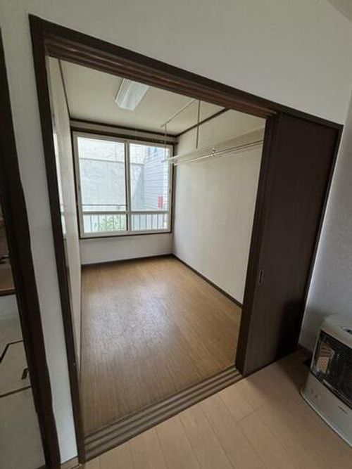 シティハイム色内の内装