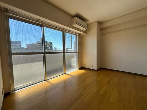 ハイツ国香401の内装