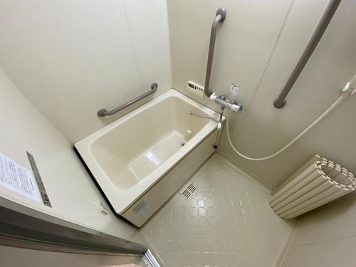ハイツ国香401の風呂