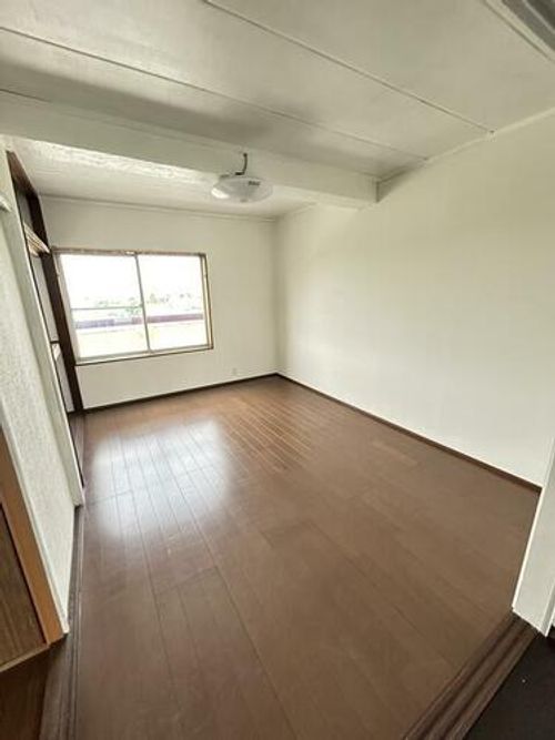 中之庄ハイツの内装