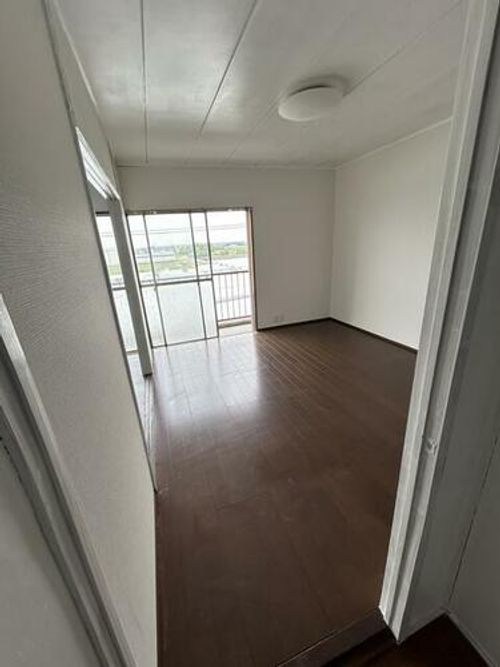 中之庄ハイツの内装