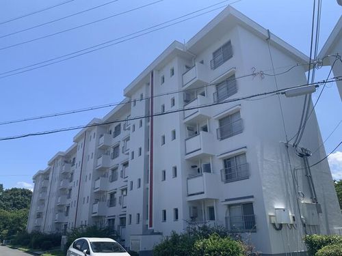 泉北茶山台第一次住宅8棟の外観