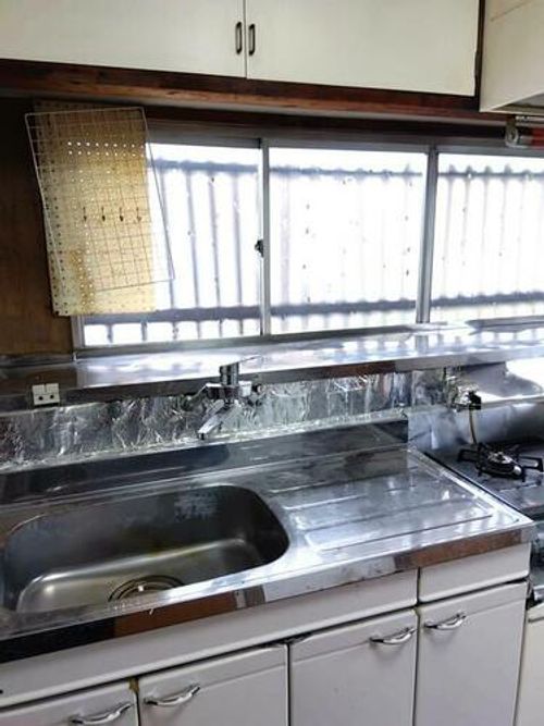福岡県北九州市小倉南区蜷田若園2丁目(一戸建)の賃貸物件のキッチン