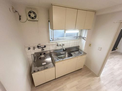 大阪府守口市大枝西町(マンション)の賃貸物件のキッチン