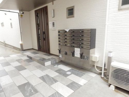 クリエオーレ大蓮東Ⅱの玄関