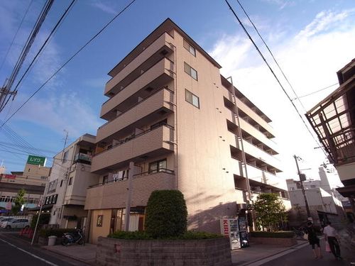 アクシス北本町201の外観