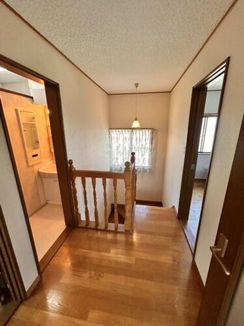 奈良県生駒市鹿ノ台西2丁目(一戸建)の賃貸物件の玄関