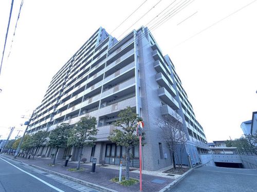 阪急西宮マンションの外観