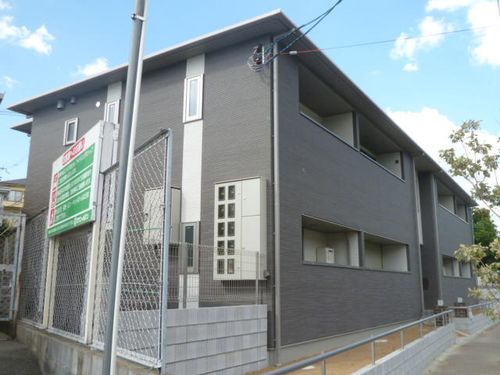 カンフォーラ朝日が丘の外観