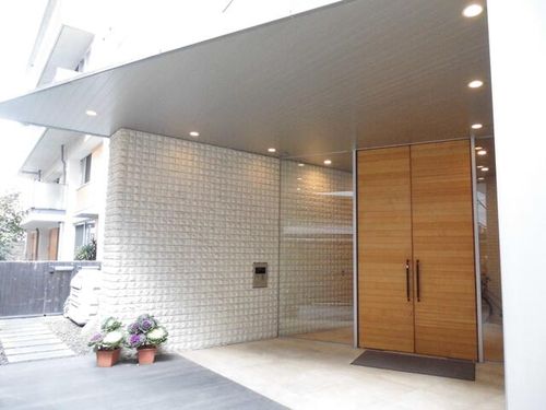 奈良県奈良市小西町(マンション)の賃貸物件の外観