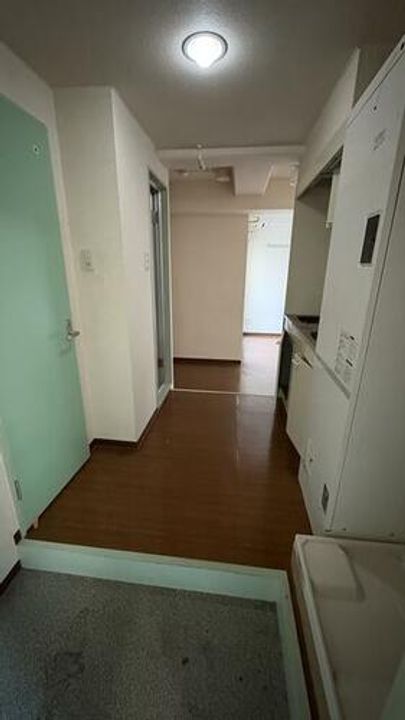 京都府京都市右京区西院南高田町(マンション)の賃貸物件の玄関