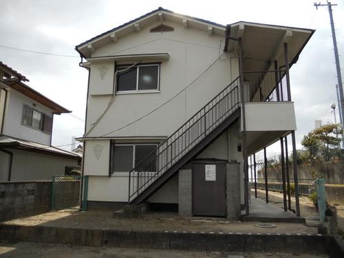 大阪府箕面市粟生間谷西3丁目(アパート)の賃貸物件の外観