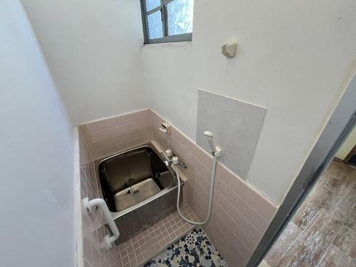 大阪府堺市西区上野芝町1丁(タウンハウス)の賃貸物件の風呂