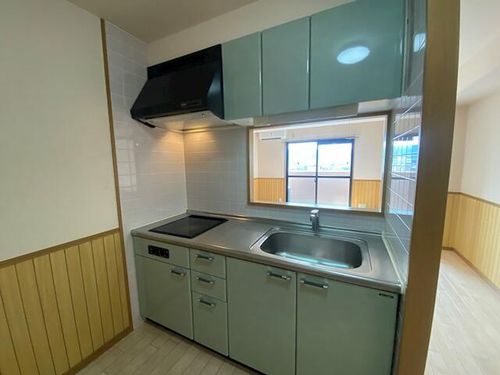 京都府京都市山科区椥辻東浦町(マンション)の賃貸物件のキッチン
