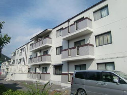 兵庫県加東市上滝野(マンション)の賃貸物件303の外観