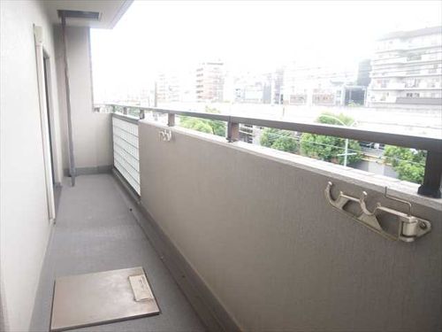 リーグレック元町の内装