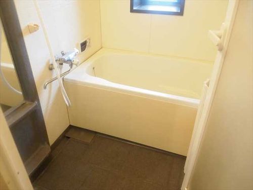 リーグレック元町の風呂