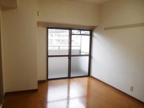 リーグレック元町の内装