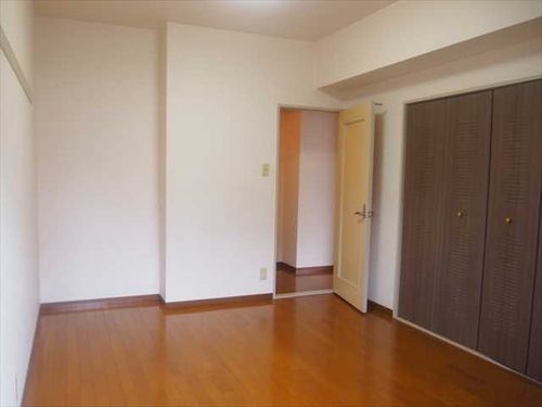 リーグレック元町の内装