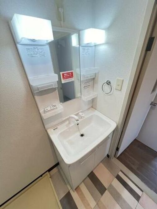兵庫県加古川市平岡町西谷(マンション)の賃貸物件の内装