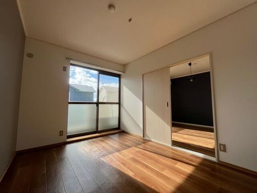 ロイヤルクイーンズパーク池田のその他画像