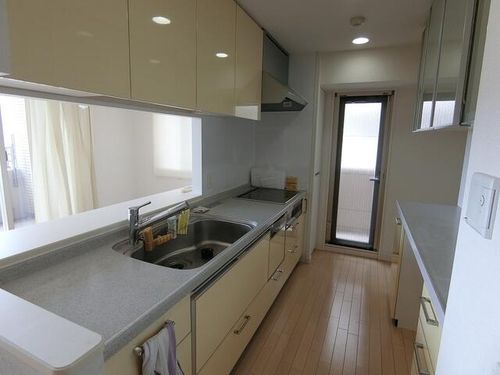 ゼルクシティNC棟のキッチン