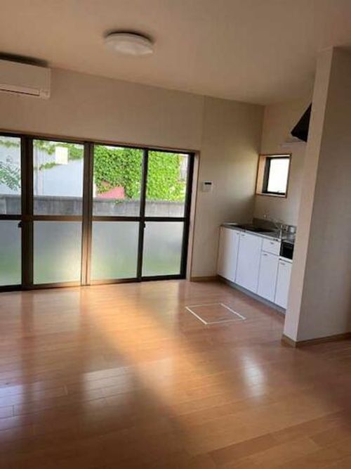 MKホーム広野の居間