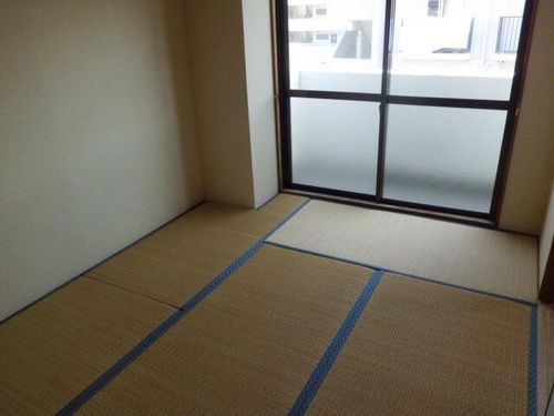 らぽーるⅠの内装