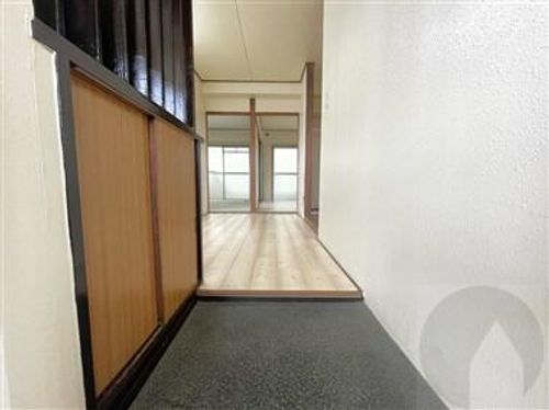コーポ楠の玄関