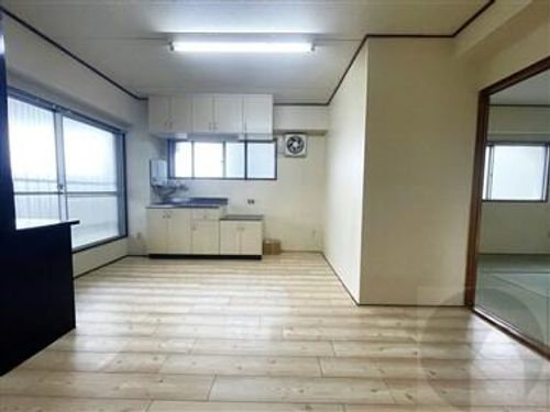 コーポ楠の居間