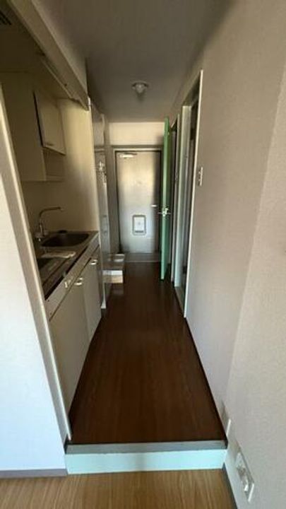 京都府京都市右京区西院南高田町(マンション)の賃貸物件の玄関