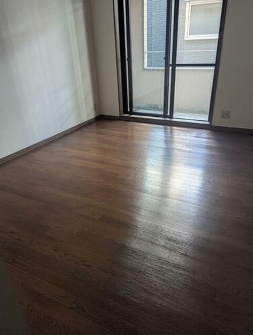 フェイム瀬田の居間