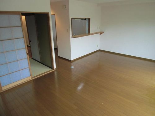 ウイン北町の居間