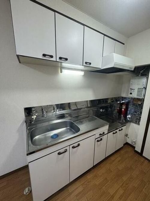 モンヴェール麻生 B棟0203のキッチン