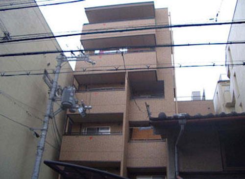 京都府京都市東山区大和大路通五条上る山崎町(マンション)の賃貸物件の外観