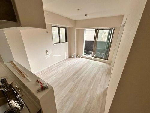 大阪府大東市浜町(マンション)の賃貸物件の居間