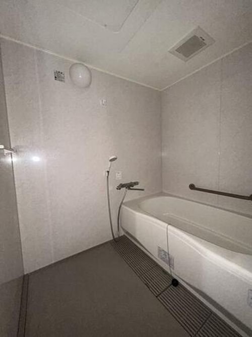 モンタン206の風呂