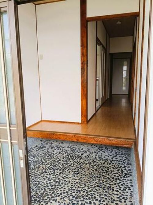 大阪府泉南郡熊取町野田2丁目(一戸建)の賃貸物件の玄関