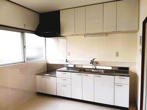 大阪府泉南郡熊取町野田2丁目(一戸建)の賃貸物件のキッチン