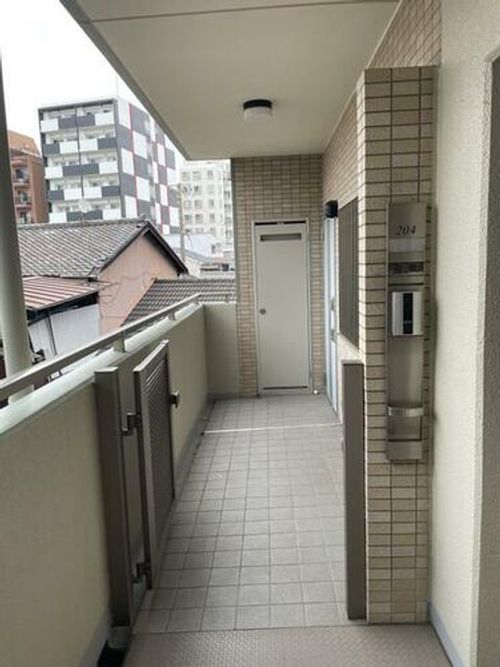 大阪府大阪市城東区今福西1丁目(マンション)の賃貸物件の玄関