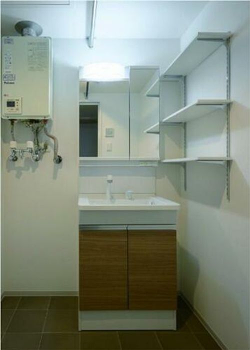 アルファグラン末広の内装