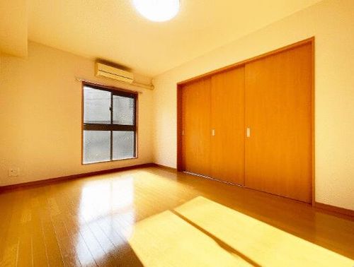 コンフォール別府の内装