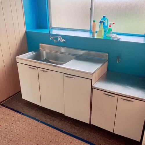 福岡県直方市大字頓野(一戸建)の賃貸物件のキッチン